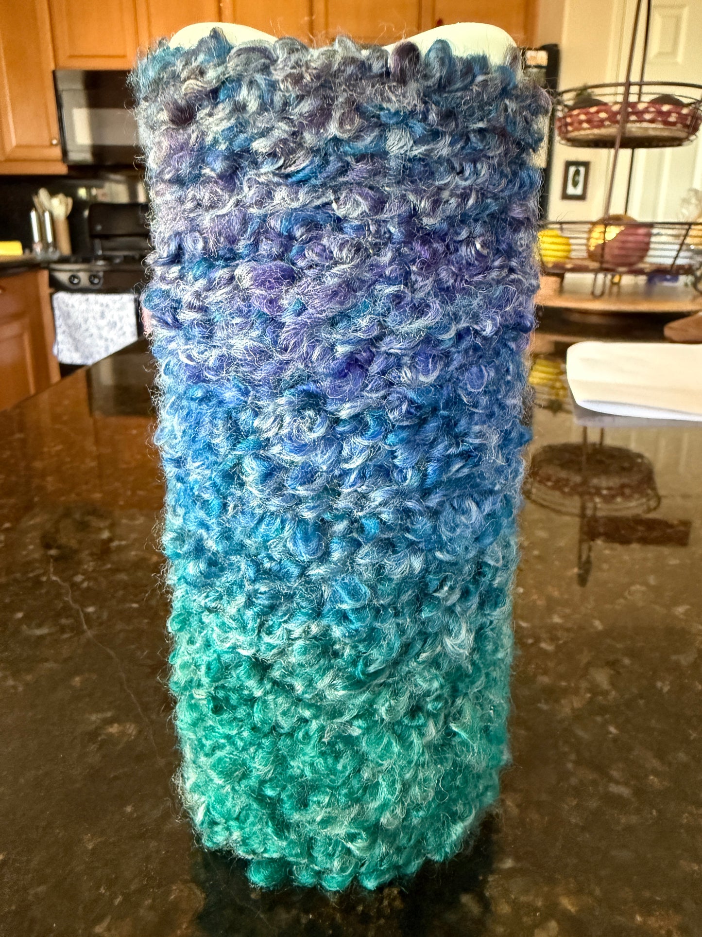 🌊 Cozy Warm Glow Flameless Candle Set – Ocean Breeze Yarn-Wrapped Décor 🕯️Yarn-Wrapped Flameless Candle Sets – 2 Variations, 3 and 5 set - sizes 4", 5", 6", 7" and 9" - FREE SHIPPING